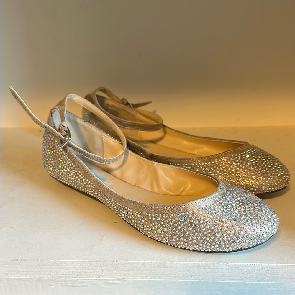 Silver Champagne Iridescent Rhinestone Betsy Johnson Ballet Flats